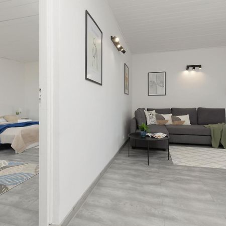 Metro Plac Wilsona Apartments Mickiewicza By Noclegi Renters Warsaw Exterior photo